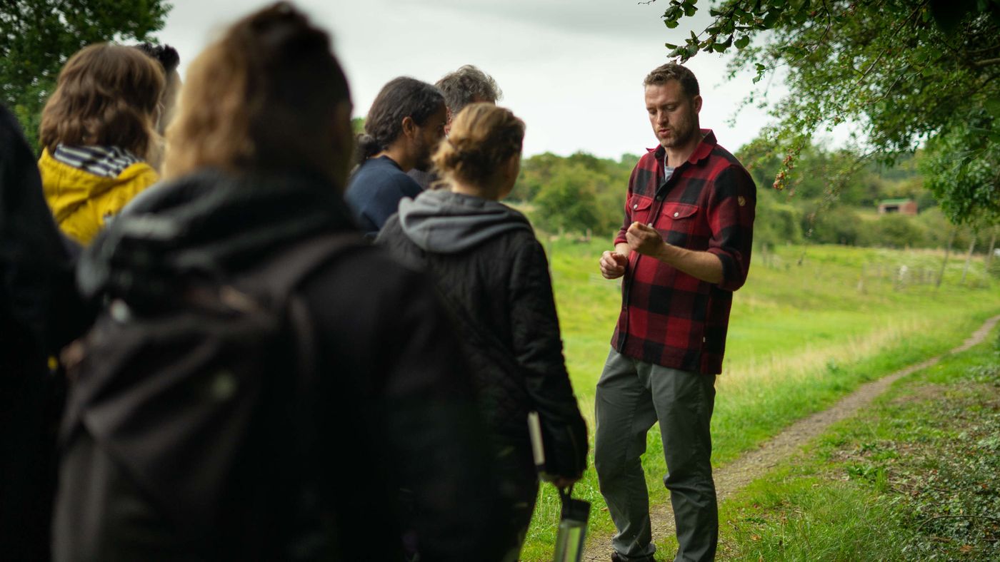 An Experience Provider leading an outdoor skills session